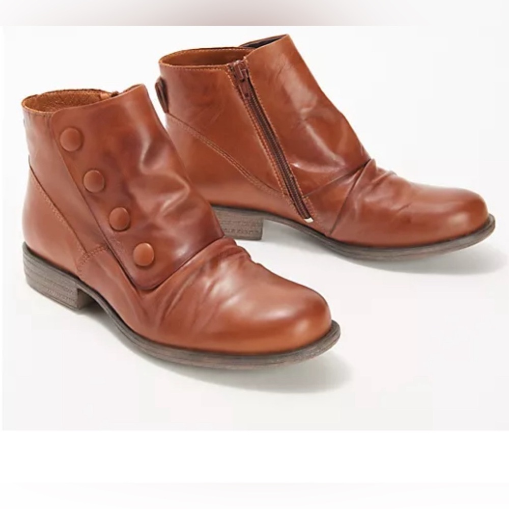 Miz Mooz Leather Wide Width Button Ankle Boots - Lowe Size 6W EU36 AUTHENTIC